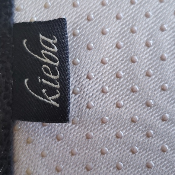 Seat cushion - Picture 3 of 3